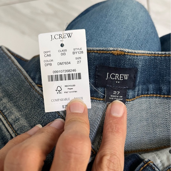 NWT J.Crew 27 Rolled Hem Jean Shorts - Picture 3 of 3